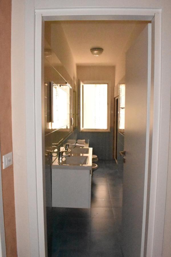 Garda Fantasy - Jacuzzi Apartment *