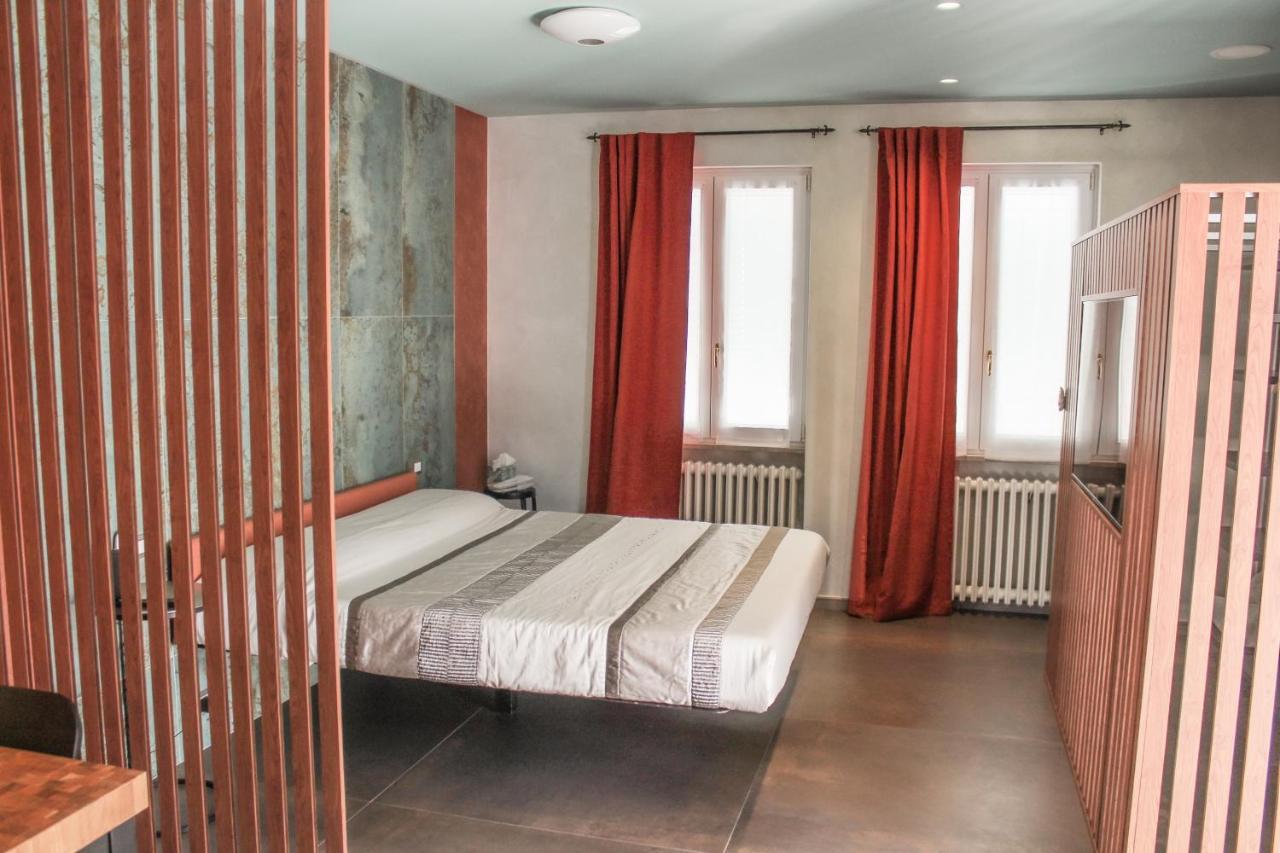 Apartment Garda Fantasy - Jacuzzi Desenzano del Garda