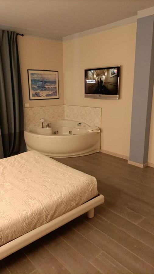 Appartement Garda Fantasy - Jacuzzi Desenzano del Garda